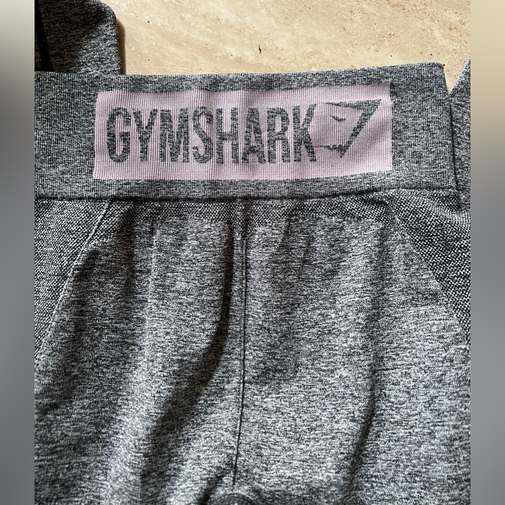 Gymshark “Flex High Waisted Legging”- Grey/Pink